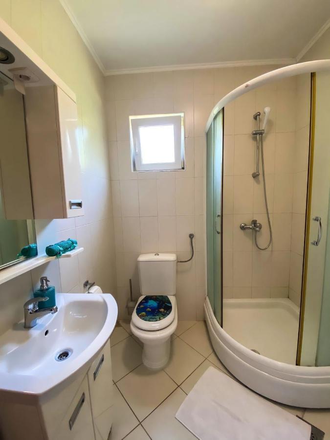 Lovely Apartment Jovan 3,With A View Of The Bay And Free Wi-Fi Kotor Eksteriør billede