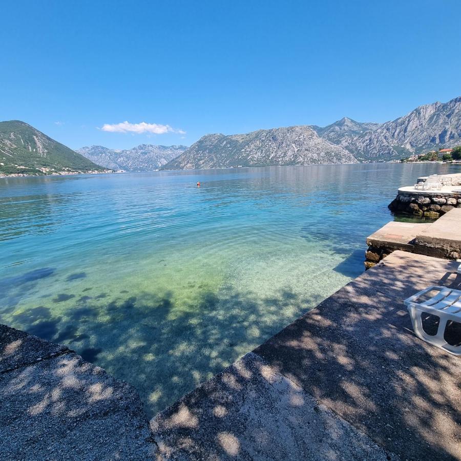 Lovely Apartment Jovan 3,With A View Of The Bay And Free Wi-Fi Kotor Eksteriør billede