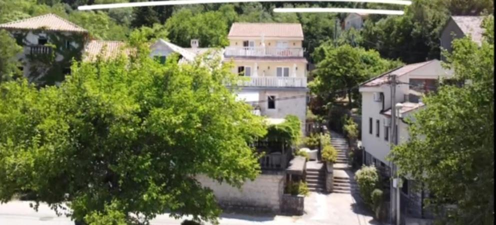 Lovely Apartment Jovan 3,With A View Of The Bay And Free Wi-Fi Kotor Eksteriør billede